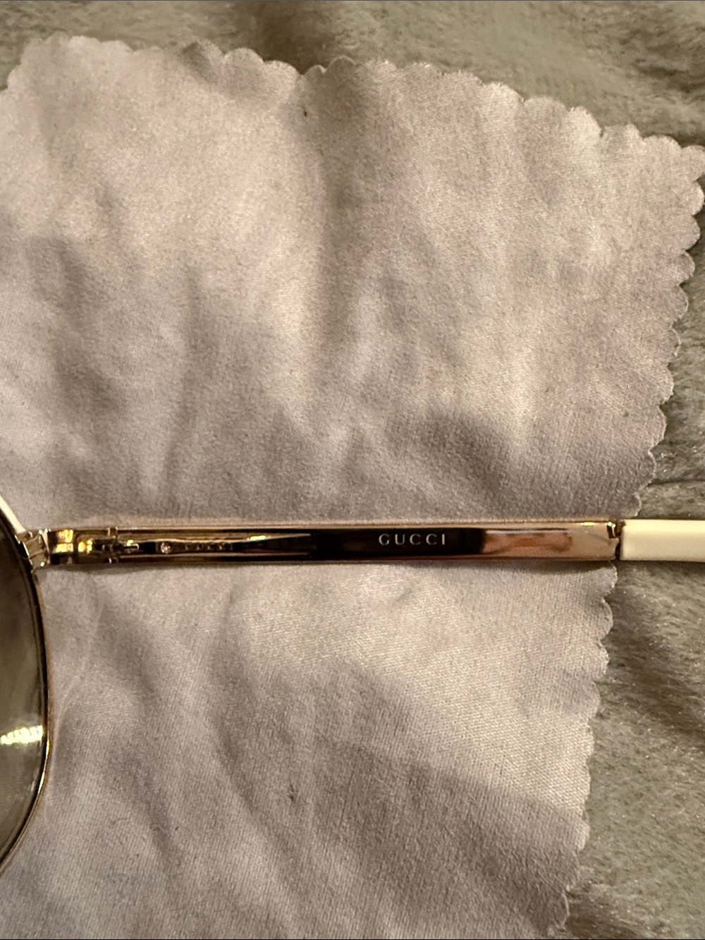 Gucci GG1827/S BNCK Gold White Aviator Sunglasses Made in Italy w/ Case - Picture 7 of 8